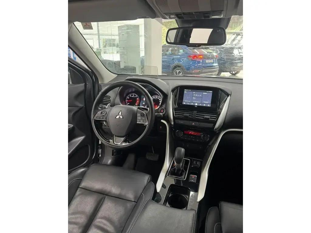 galeria ECLIPSE CROSS