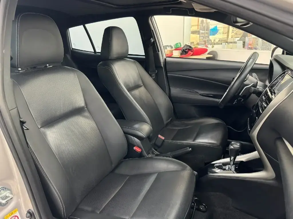 galeria YARIS