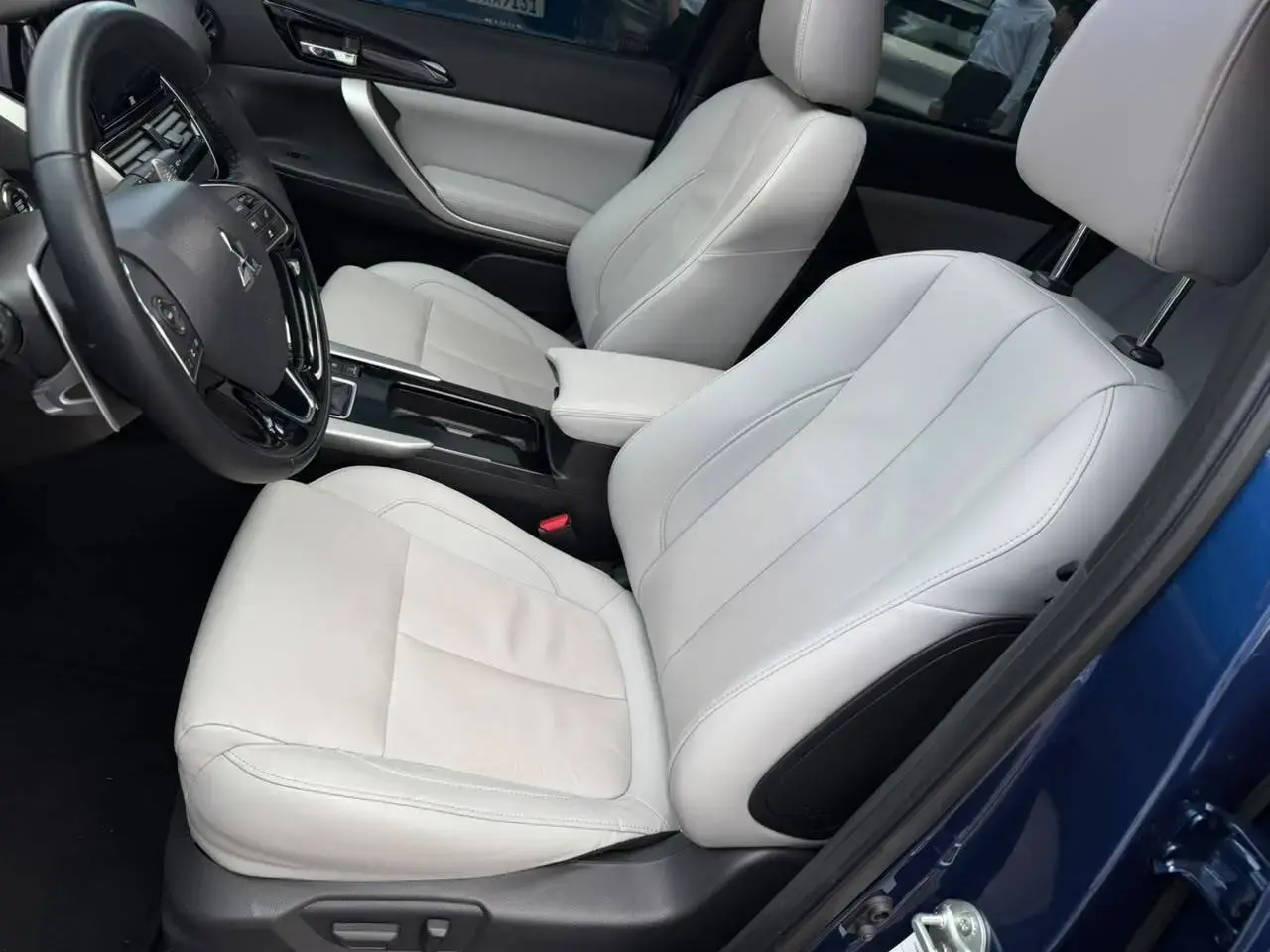 galeria Eclipse Cross