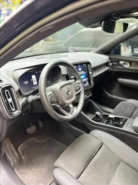 Volvo XC40 P6 RECHARGE ELECTRIC PLUS