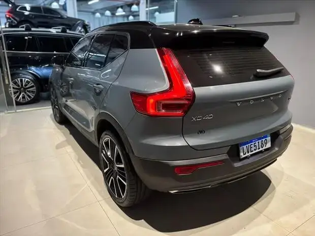 Volvo XC40 2.0 T5 GASOLINA R-DESIGN AWD GEARTRONIC