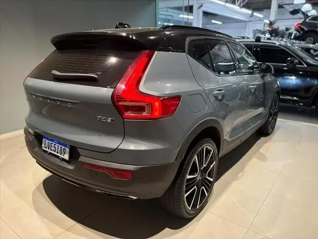 Volvo XC40 2.0 T5 GASOLINA R-DESIGN AWD GEARTRONIC