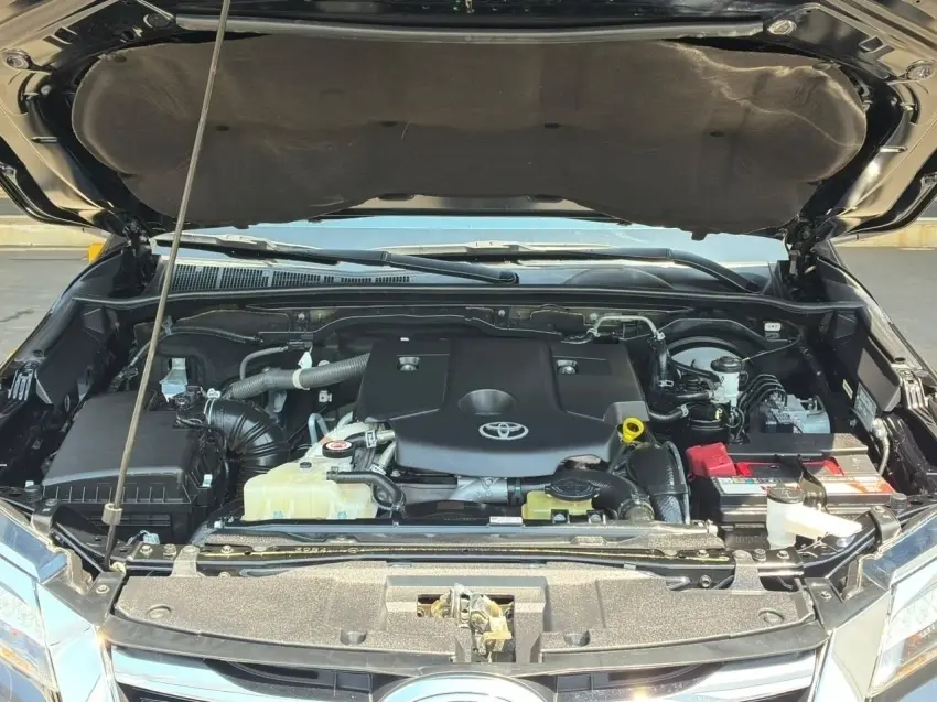 galeria HILUX SW4