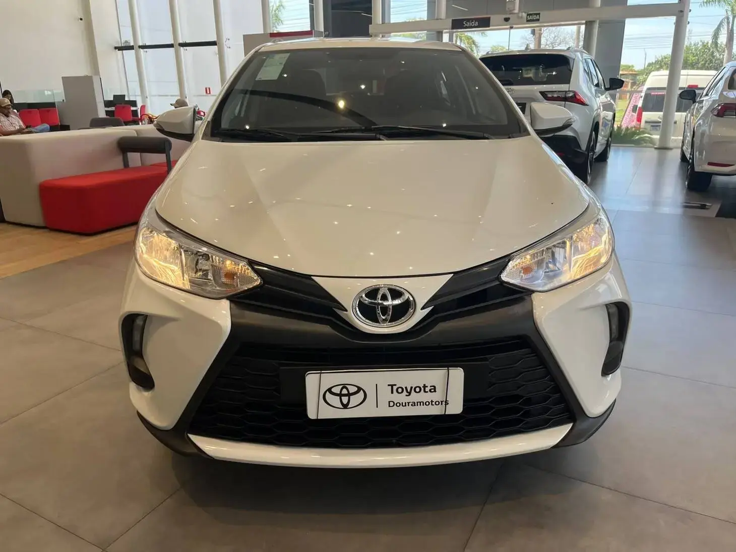 galeria YARIS SEDAN XL