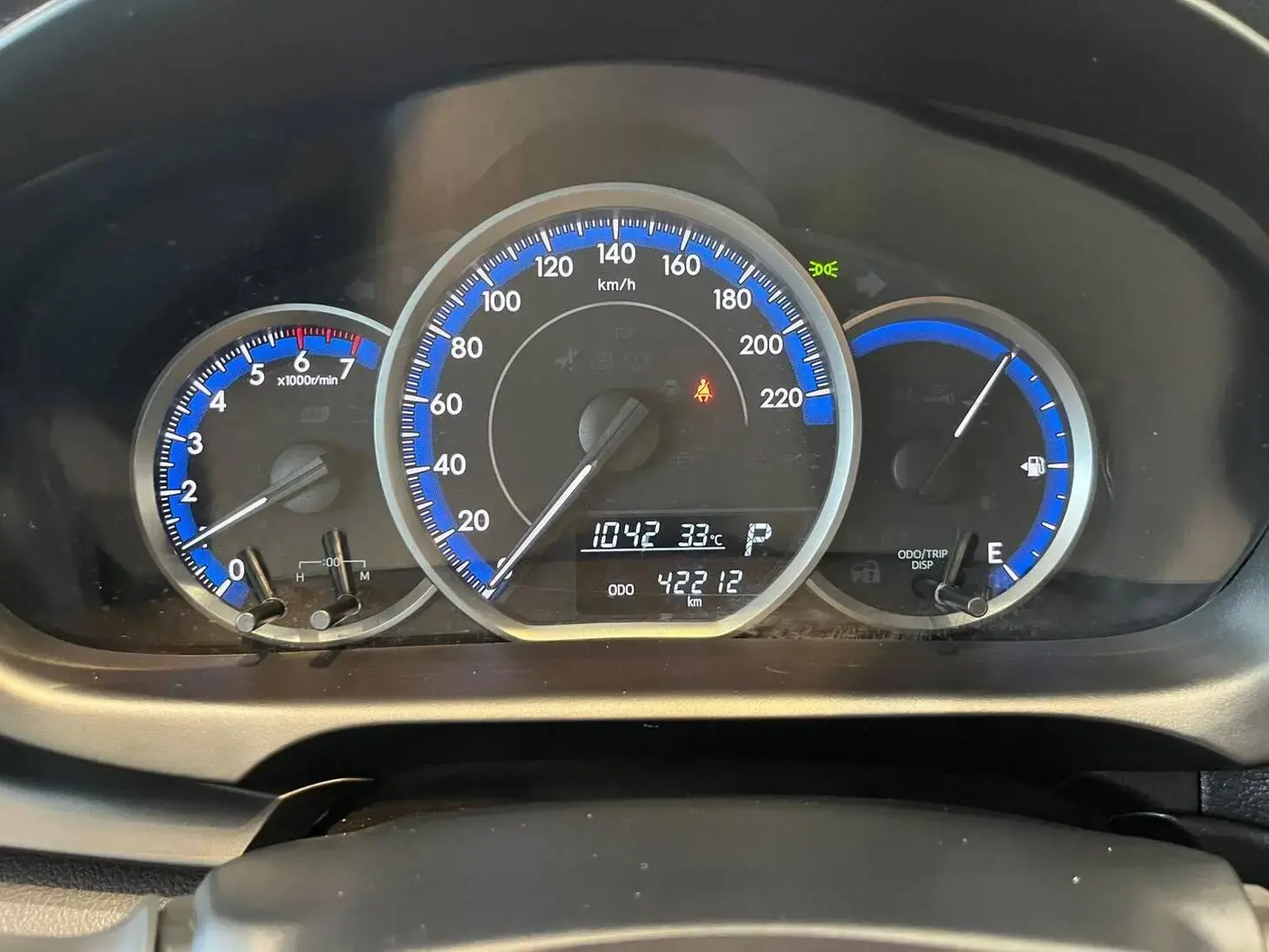 galeria YARIS SEDAN XL
