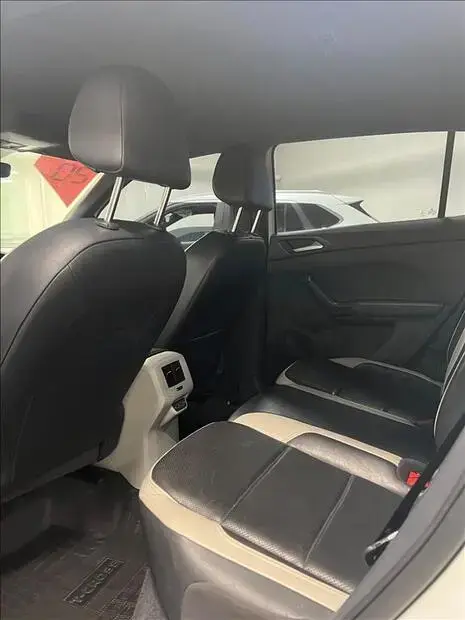 Volkswagen T-CROSS 1.4 250 TSI TOTAL FLEX HIGHLINE AUTOMÁTICO