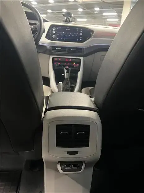 Volkswagen T-CROSS 1.4 250 TSI TOTAL FLEX HIGHLINE AUTOMÁTICO