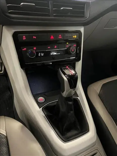 Volkswagen T-CROSS 1.4 250 TSI TOTAL FLEX HIGHLINE AUTOMÁTICO