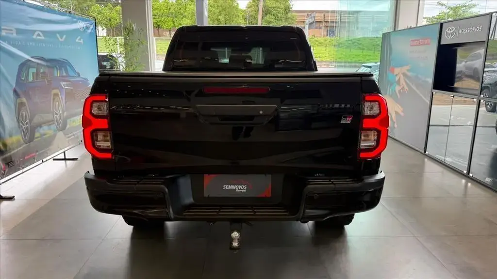galeria HILUX