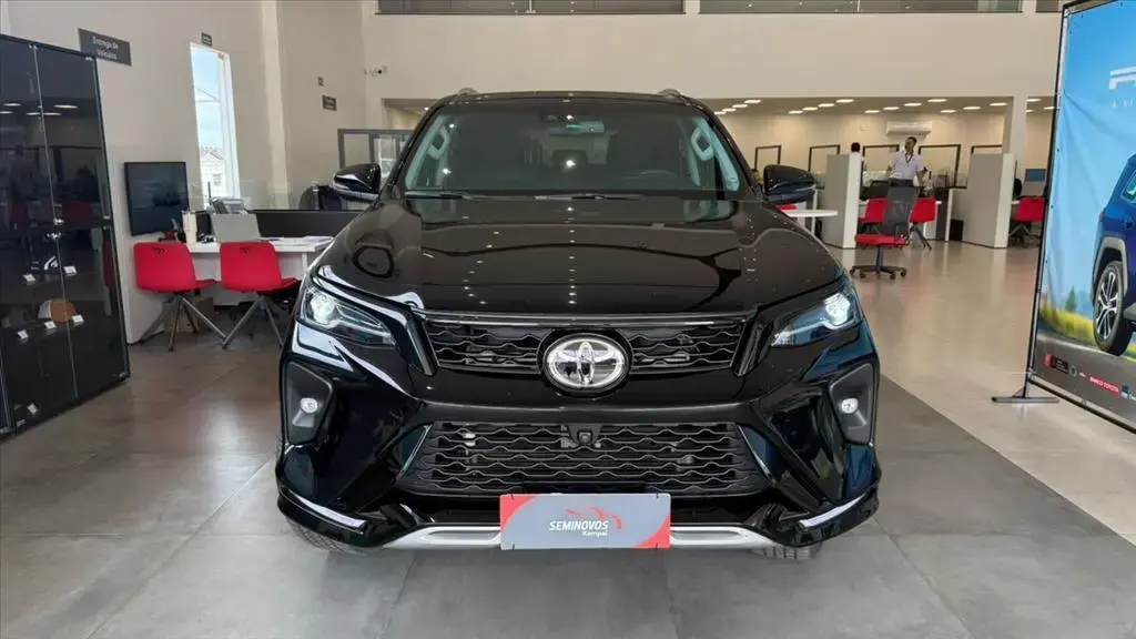 galeria HILUX SW4