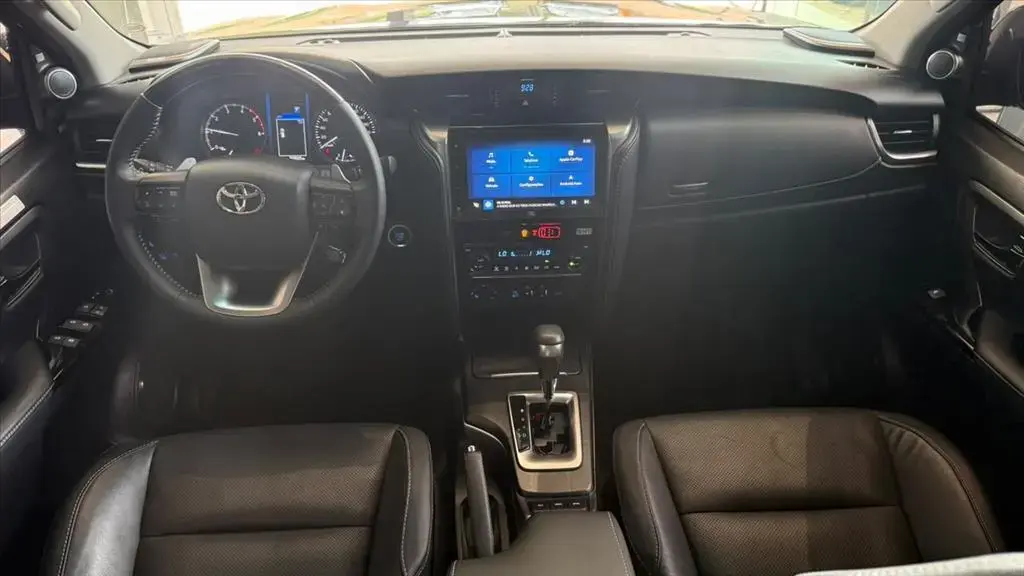 galeria HILUX SW4