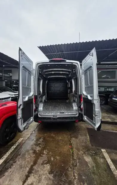 Ford Transit Furgão 2.0 Turbo Diesel
