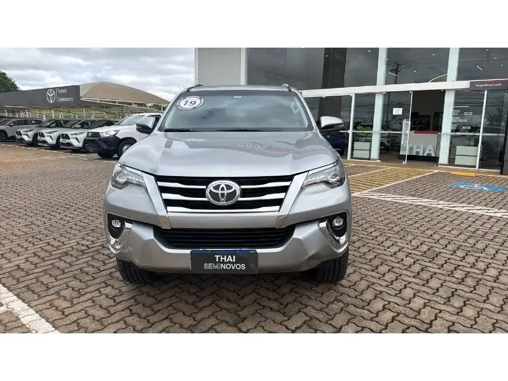 galeria HILUX SW4