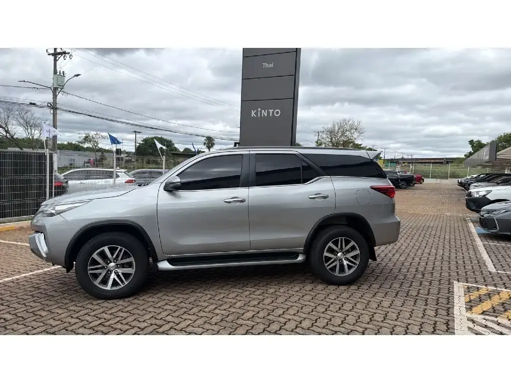 galeria HILUX SW4