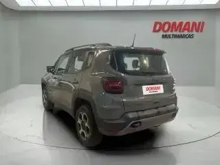 galeria RENEGADE