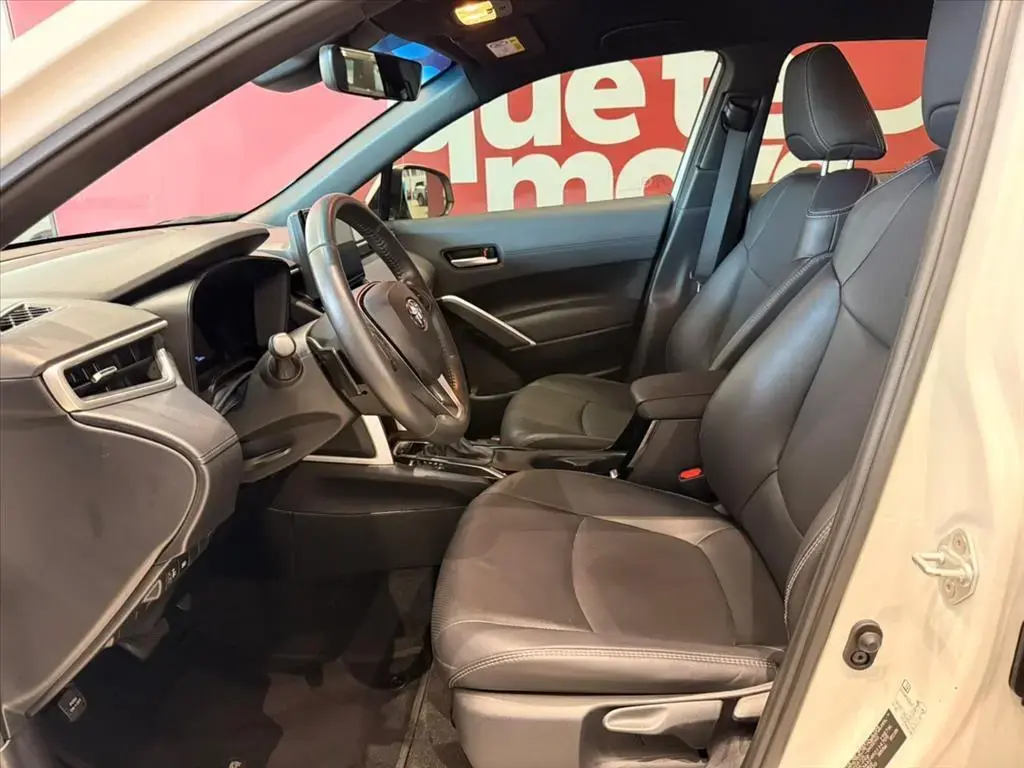 galeria COROLLA CROSS