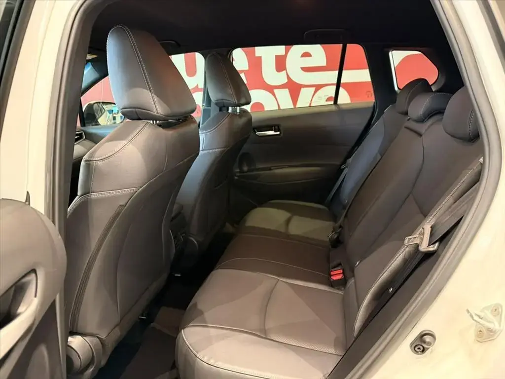 galeria COROLLA CROSS