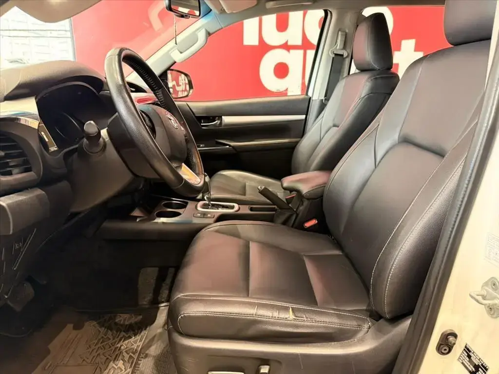 galeria HILUX