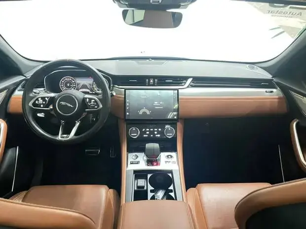 Jaguar F-Pace 2.0 R-Dynamic SE (Híbrido)
