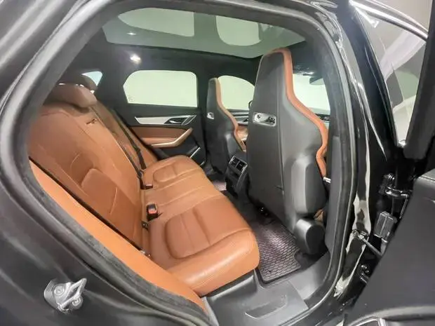 Jaguar F-Pace 2.0 R-Dynamic SE (Híbrido)