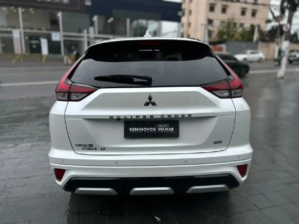 galeria ECLIPSE CROSS