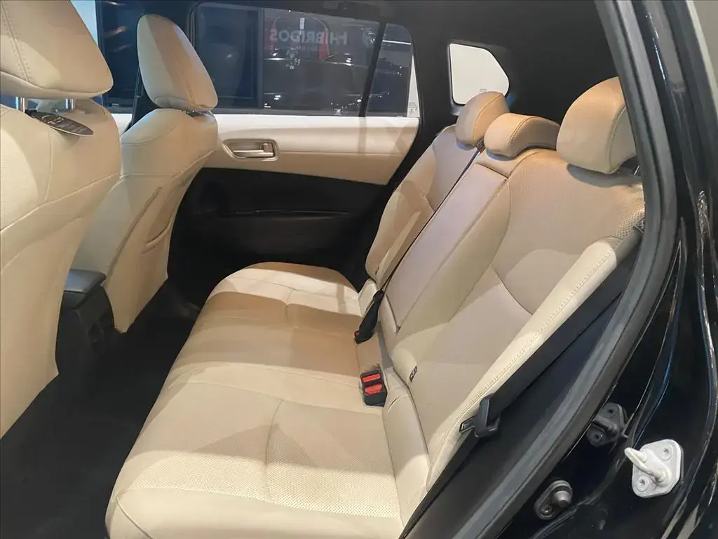 galeria COROLLA CROSS