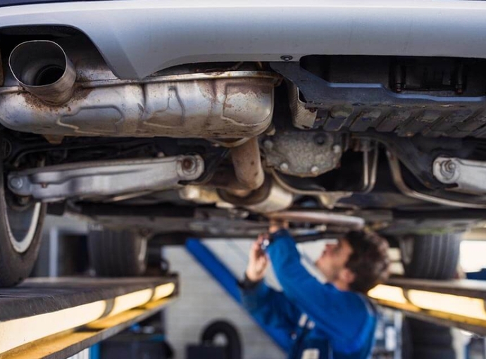 Substituição do sistema de escapamento