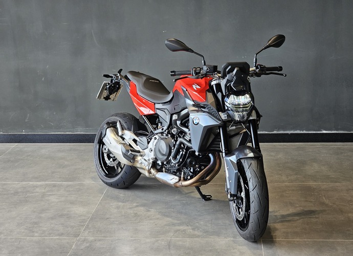 galeria F 900 R