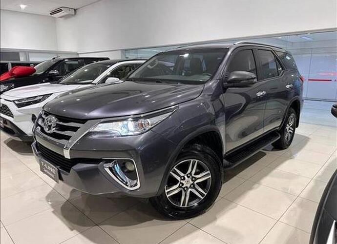 galeria HILUX SW4