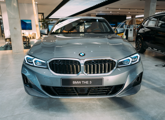 galeria 320i