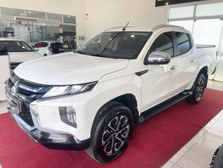 Mitsubishi L200 Triton Sport HPE-S 2.4 CD Dies. Aut