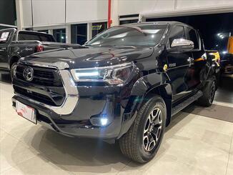 Toyota HILUX 2.8 D-4D TURBO DIESEL CD SRX PLUS 4X4 AUTOMÁTICO