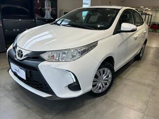 Toyota YARIS 1.5 16V FLEX SEDAN XL LIVE MULTIDRIVE