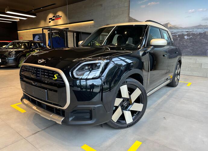 galeria Cooper Countryman