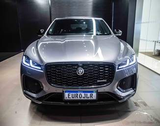 Jaguar F-Pace 2.0 R-Dynamic SE 404cv (Híbrido)