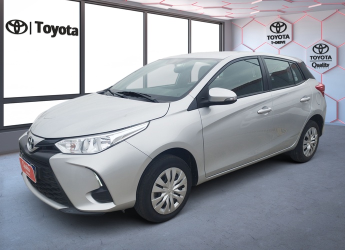 galeria Yaris