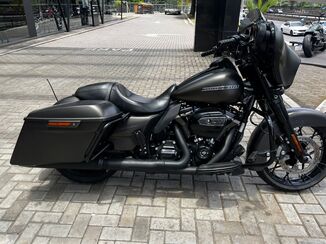 Harley Davidson Street Glide SPECIAL FLHXS
