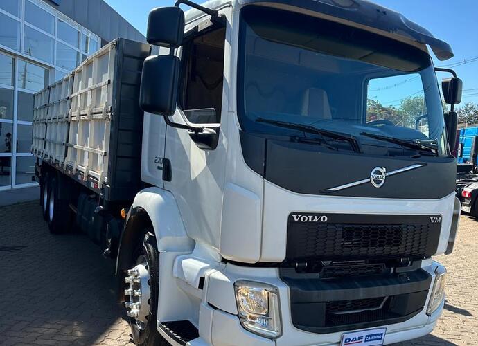 galeria VOLVO VM270 6X2R