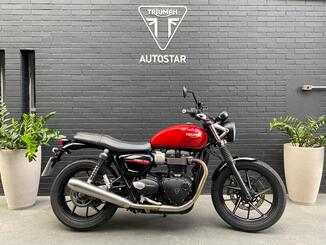 Triumph Street Twin 900cc