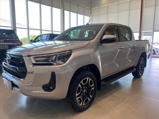 Toyota HILUX 2.8 D-4D TURBO DIESEL CD SRV 4X4 AUTOMÁTICO