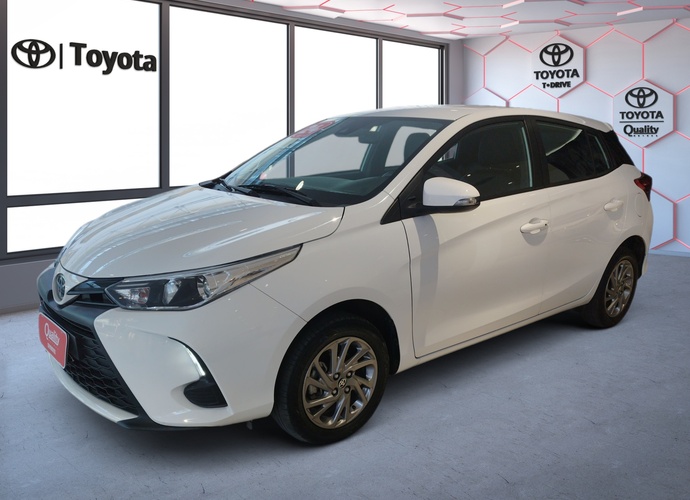 galeria Yaris