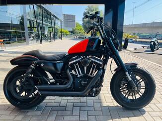 Harley Davidson Sportster 1200 Roadster