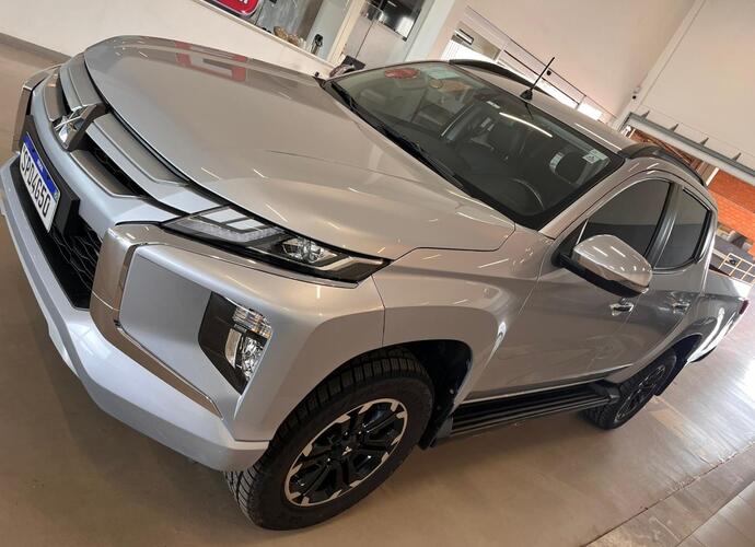 galeria L200 TRITON HPE 2.4 4X4