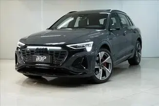 Q8 E-TRON