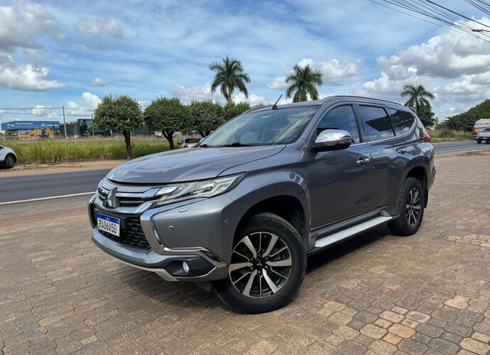 galeria PAJERO SPORT HPE 2.4 4X4