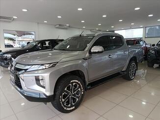 Mitsubishi L200 TRITON 2.4 16V TURBO DIESEL SPORT HPE-S CD 4P 4X4 AUTOMÁTICO