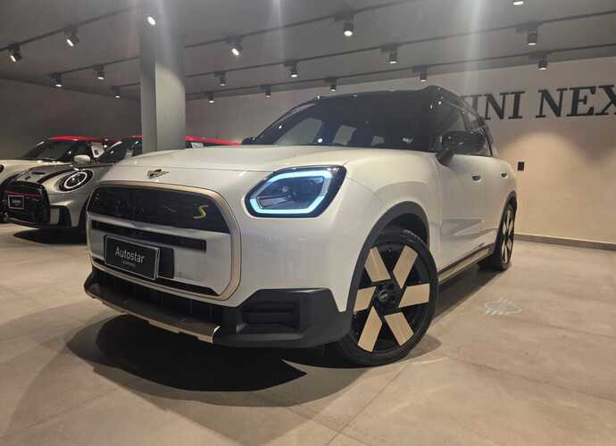 galeria Cooper Countryman