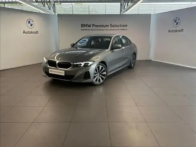 320I