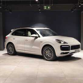 Porsche Cayenne E-Hybrid 3.0 V6