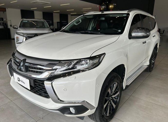 galeria PAJERO SPORT